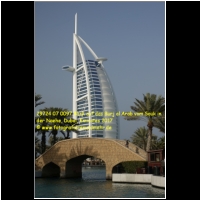 29724 07 0097 Blick auf das Burj al Arab vom Souk in der Naehe, Dubai, Emirates 2017.jpg